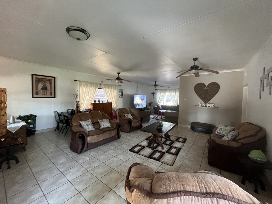3 Bedroom Property for Sale in Mooinooi North West